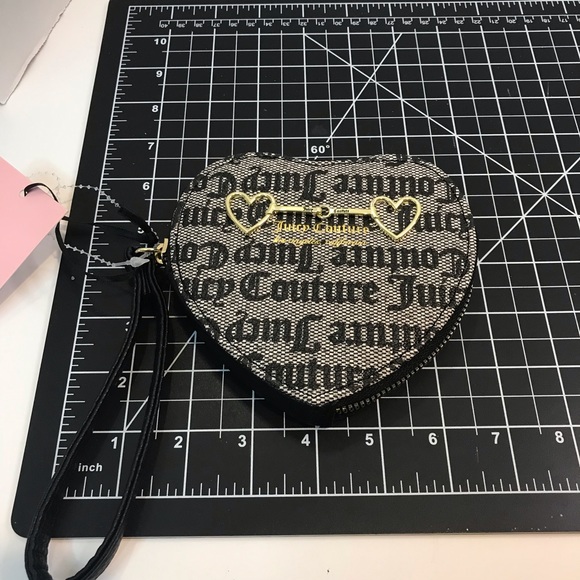 Juicy Couture Wristlet - Picture 8 of 8